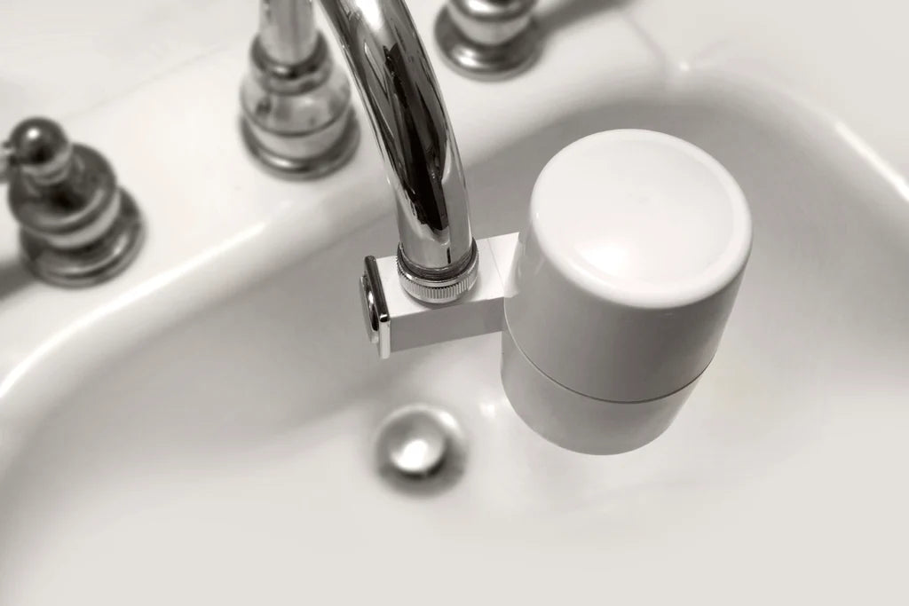Aquapure Pro Purequick Refillable Filter System | Viv Vitals Pureté