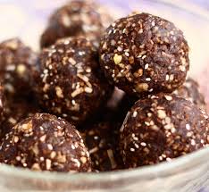3 delicious rawfood snacks - by The Superfood Blog