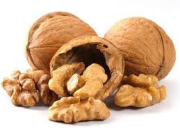 Organic walnuts – the healthiest nuts on our planet! - by The Superfood Blog